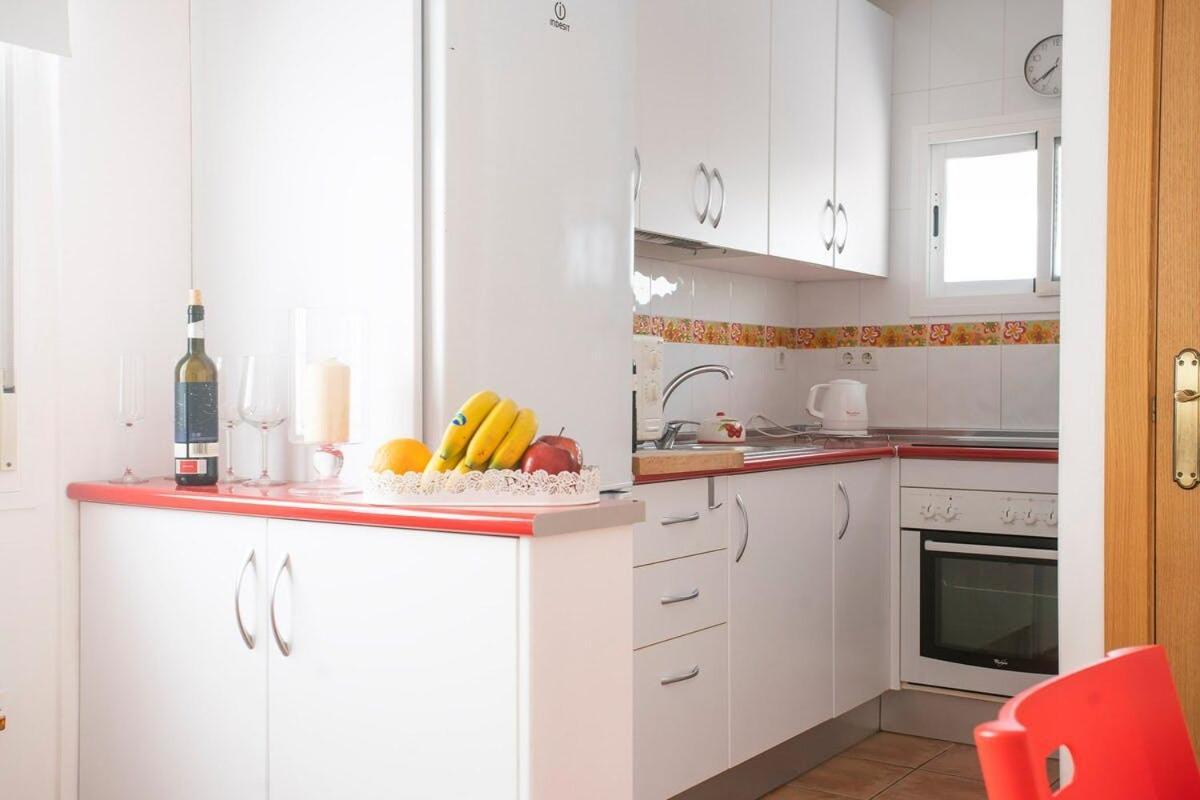 Bonito Apartamento Con Terraza - Pedregalejo Playa Málaga Exterior foto