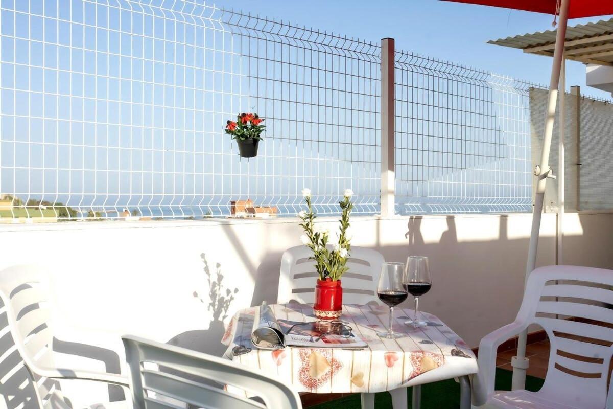 Bonito Apartamento Con Terraza - Pedregalejo Playa Málaga Exterior foto
